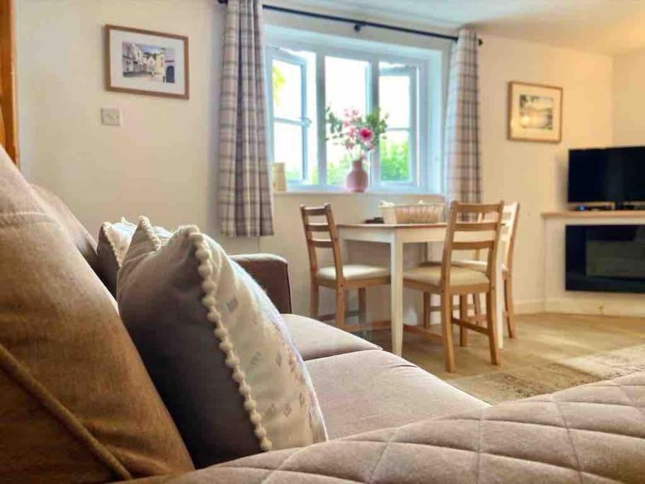 Scenic Couples Getaway In The Brecon Beacons