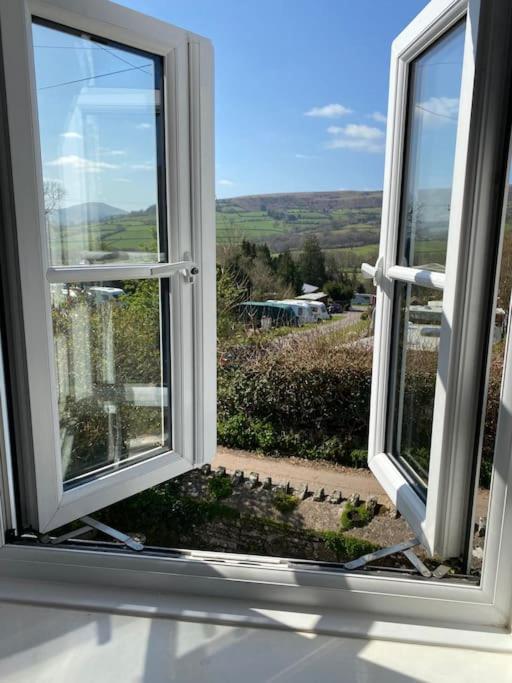 Holiday home Scenic Couples Getaway In The Brecon Beacons *